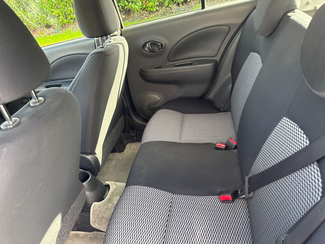 2017 Nissan March