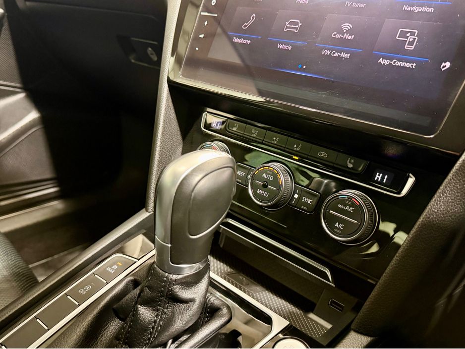 2019 Volkswagen Passat