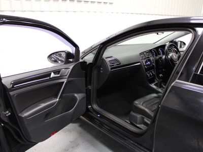 2017 Volkswagen Golf