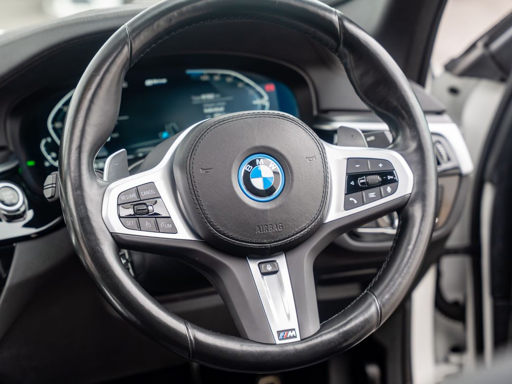 2022 BMW 5 Series