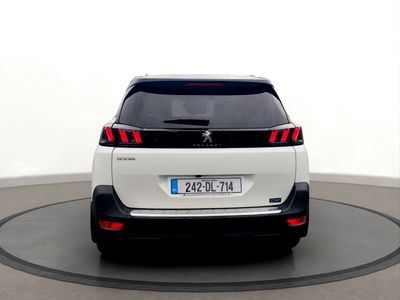 2024 Peugeot 5008