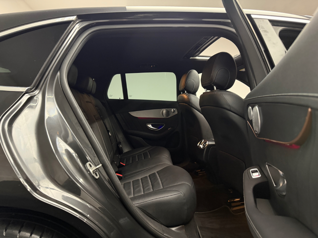 2021 Mercedes-Benz EQC