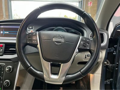 2014 Volvo V40
