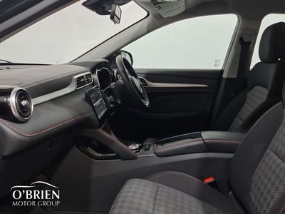 2023 MG ZS