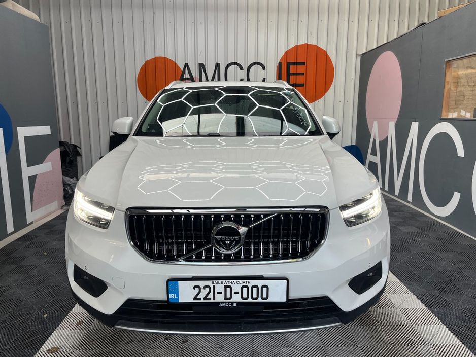 2022 Volvo XC40