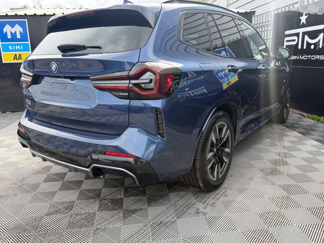 2024 BMW iX3