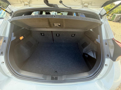 2016 Toyota Auris