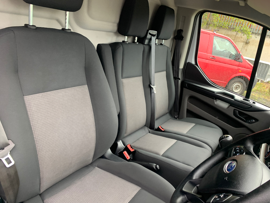 2022 Ford Transit Custom