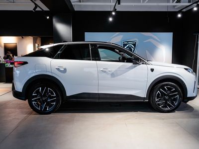2025 Peugeot 3008