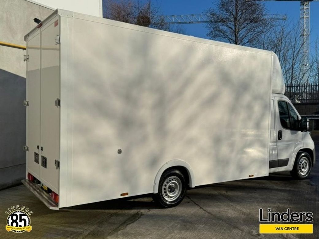 2026 Opel Movano