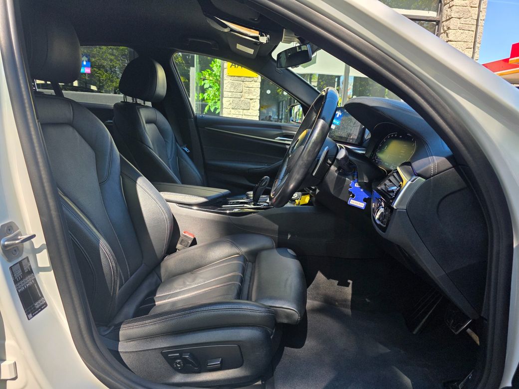 2021 BMW 5 Series