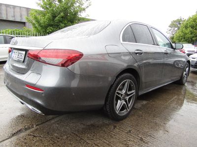 2022 Mercedes-Benz E 300