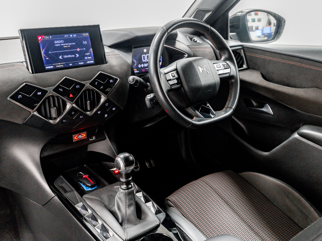 2022 DS Automobiles DS 3