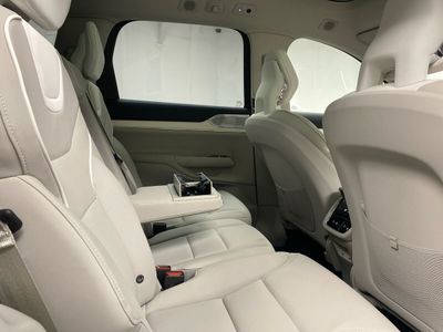 2027 Volvo EX90