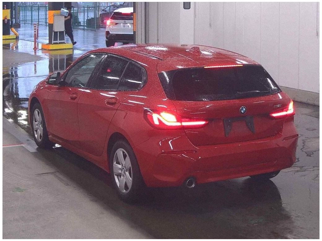 2019 BMW 118