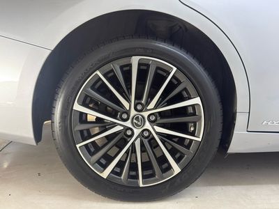 2022 Lexus ES 300h