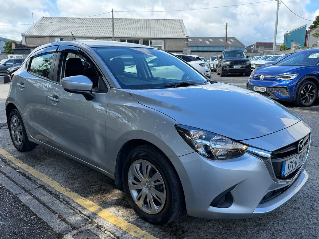 2017 Mazda Demio