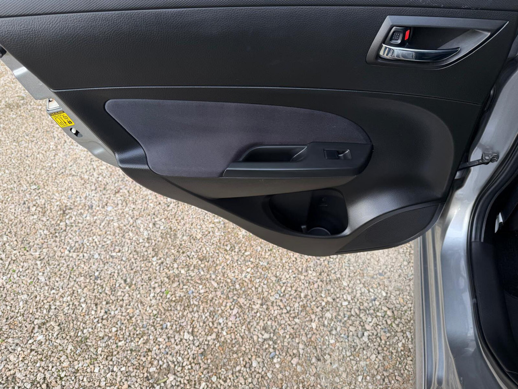 2015 Suzuki Swift
