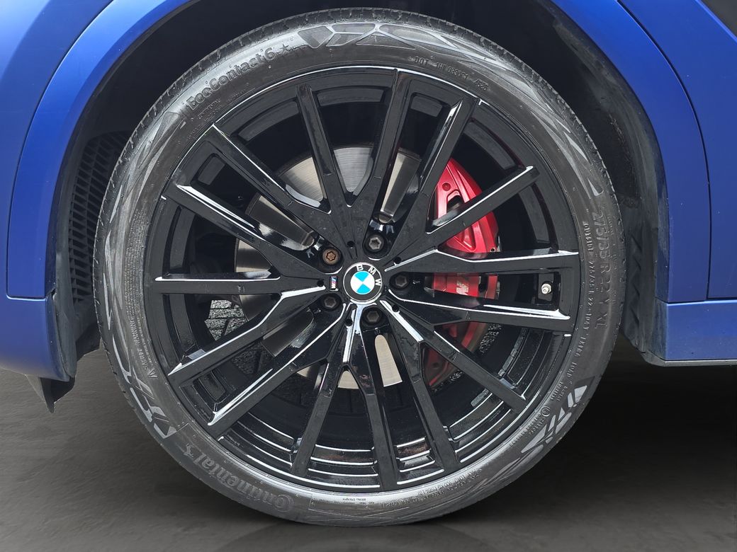 2022 BMW X6