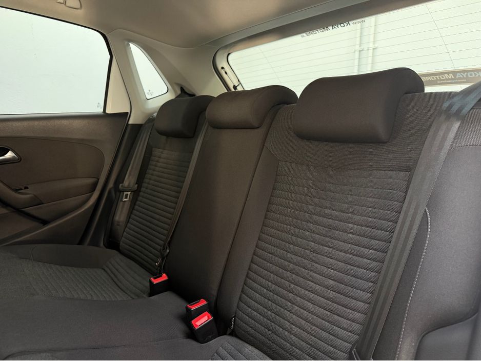 2013 Volkswagen Polo