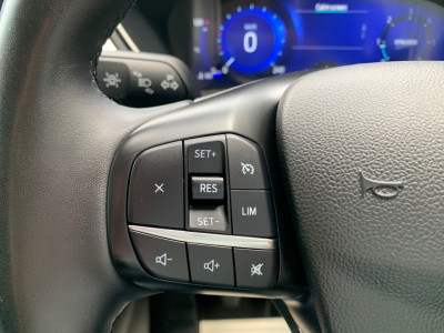 2022 Ford Kuga