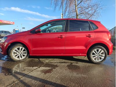 2017 Volkswagen Polo