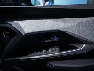 2025 Peugeot 3008
