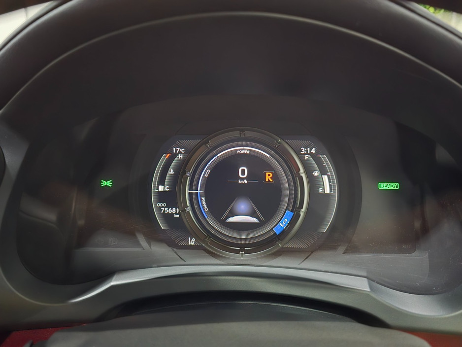 2021 Lexus IS 300h