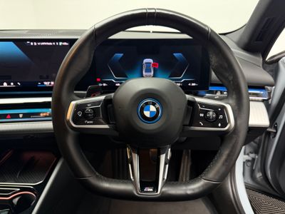 2023 BMW i5
