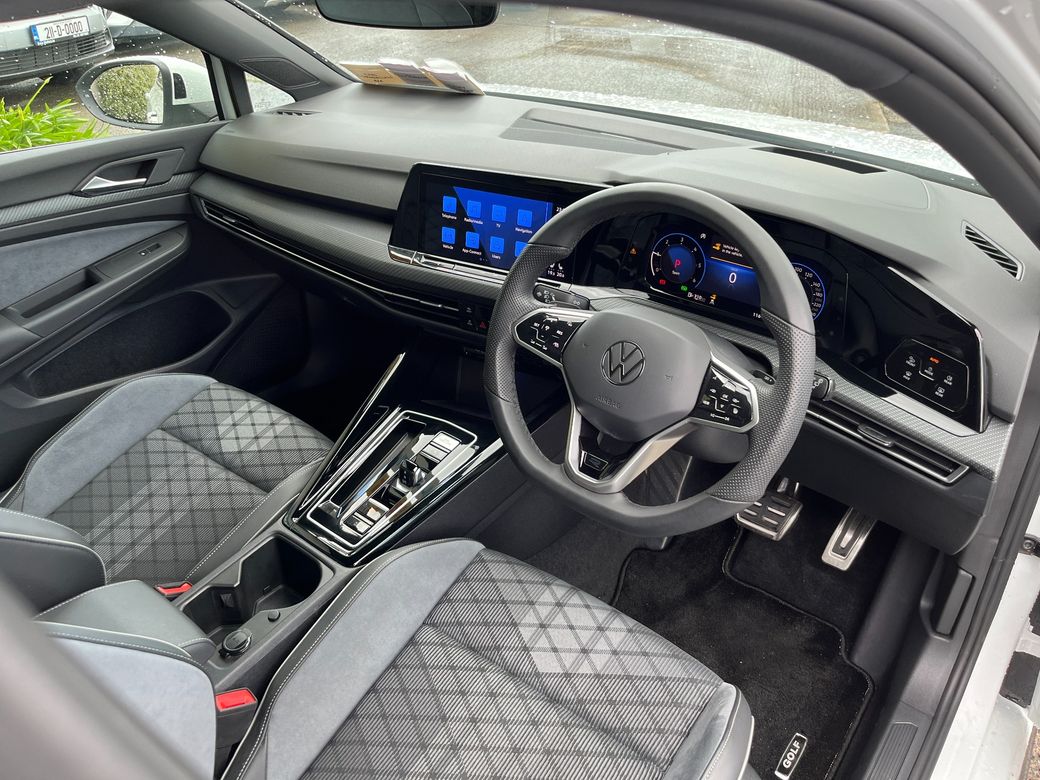 2024 Volkswagen Golf