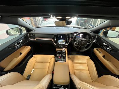 2023 Volvo V60
