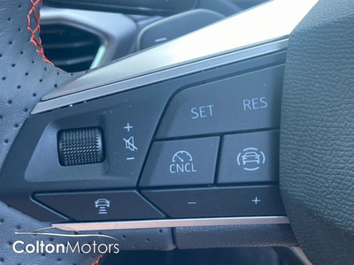 2025 SEAT Leon