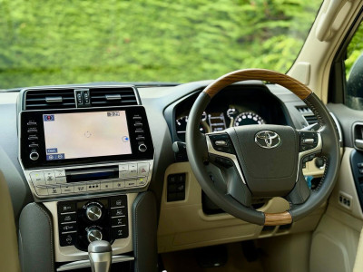 2023 Toyota Landcruiser