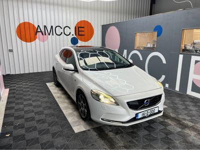 2015 Volvo V40