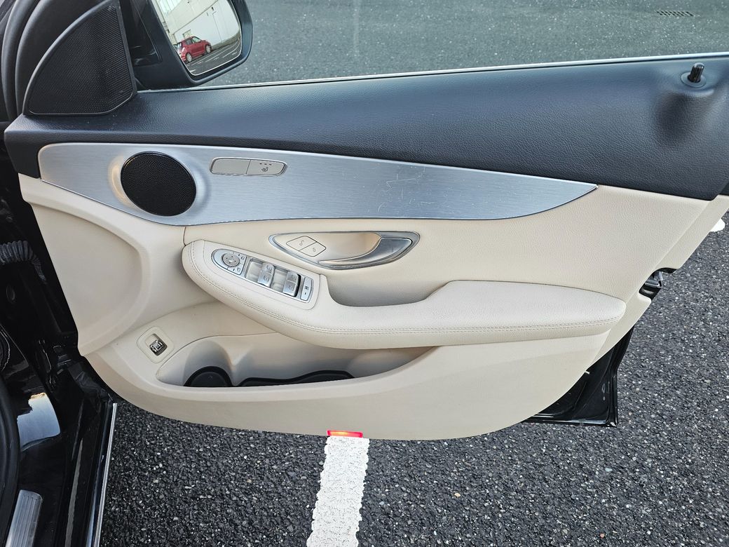 2017 Mercedes-Benz C Class