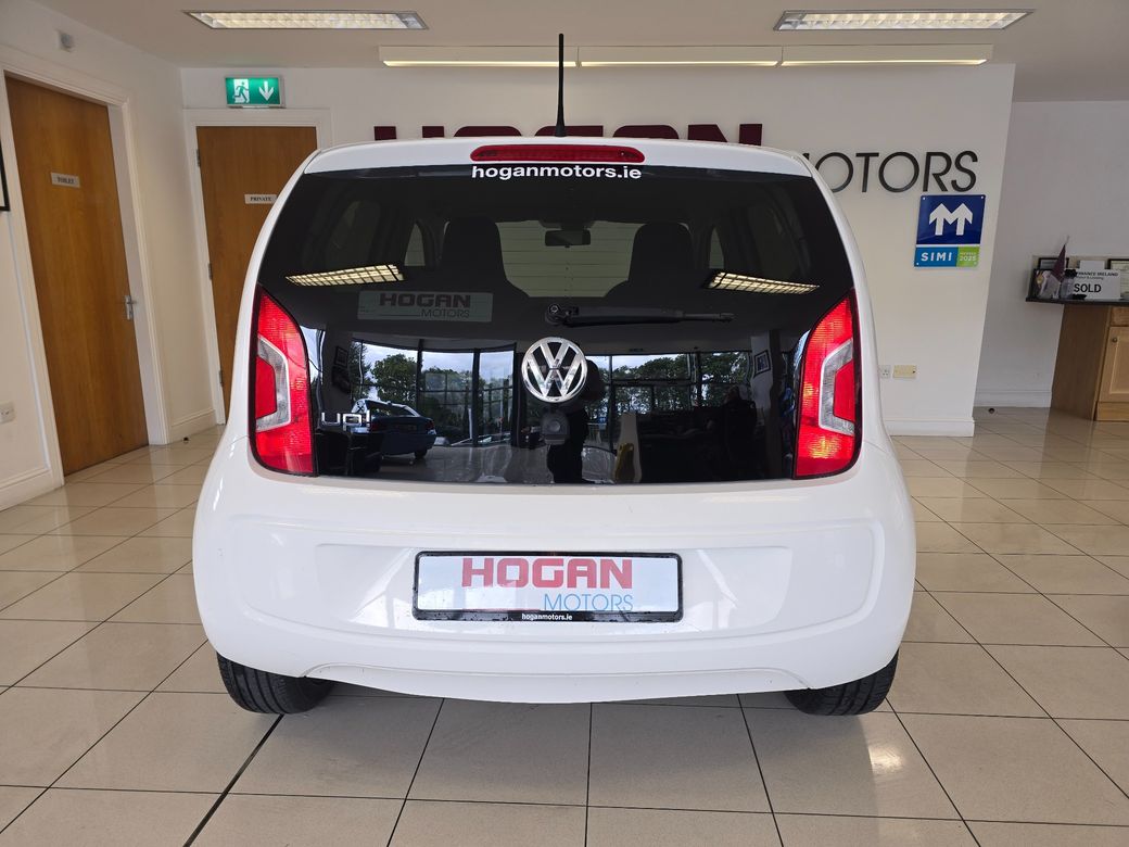 2015 Volkswagen up!