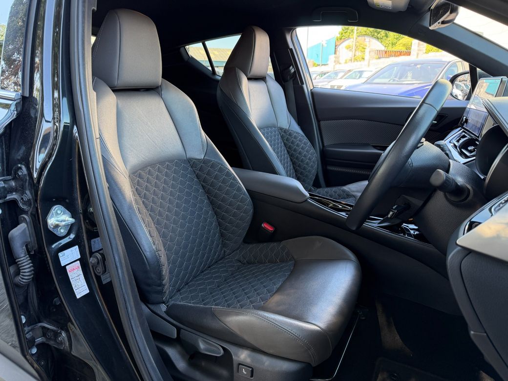2023 Toyota C-HR