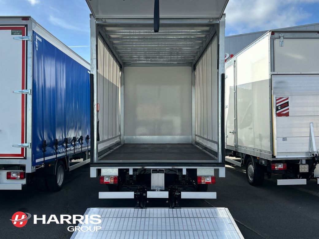 2026 White Maxus Deliver 9