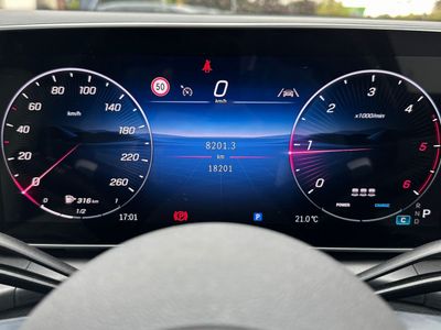 2025 Mercedes-Benz GLC Class