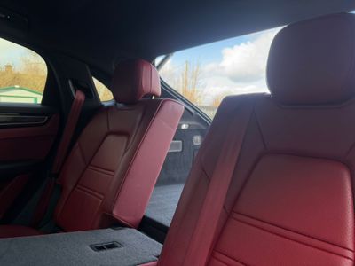 2023 Porsche Cayenne