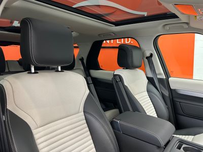 2025 Land Rover Discovery