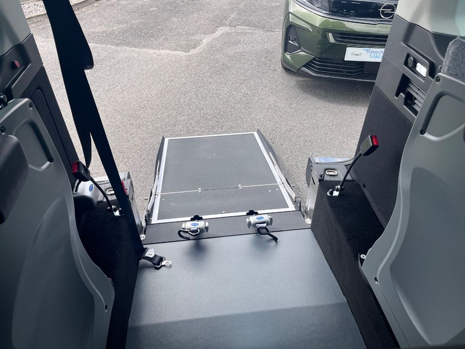 2026 Ford Tourneo Connect