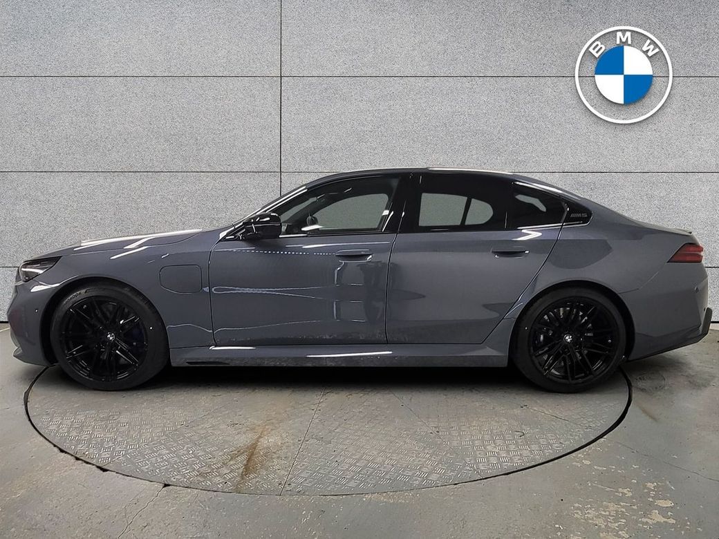 2026 BMW M5