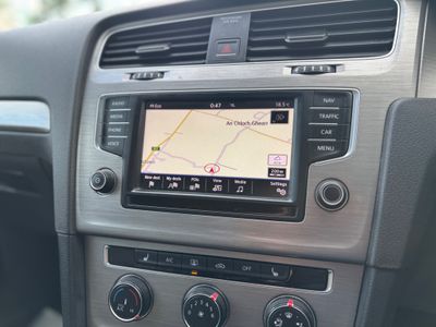 2017 Volkswagen Golf