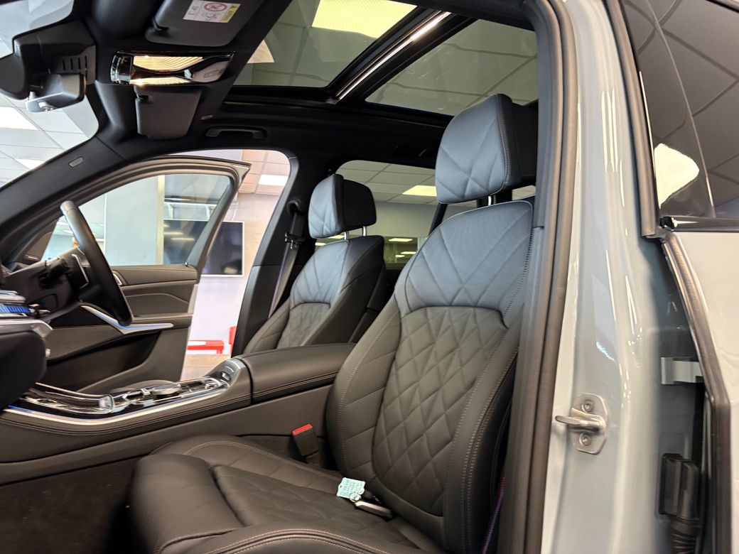 2025 BMW X5
