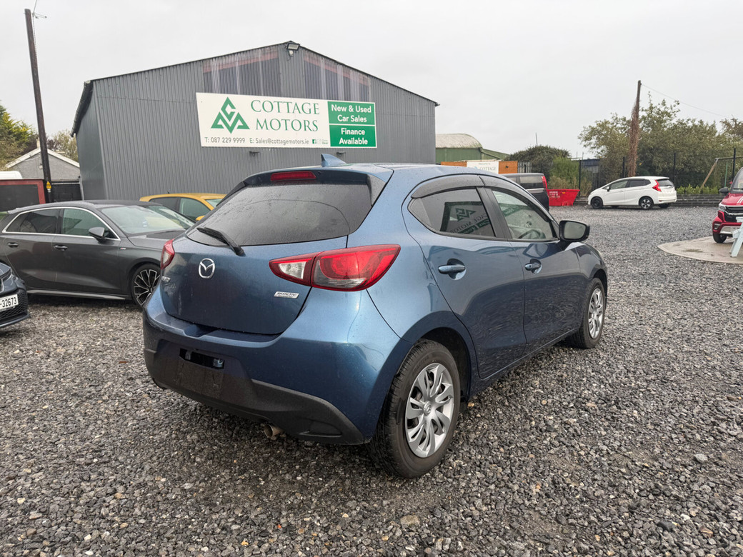 2017 Mazda Demio