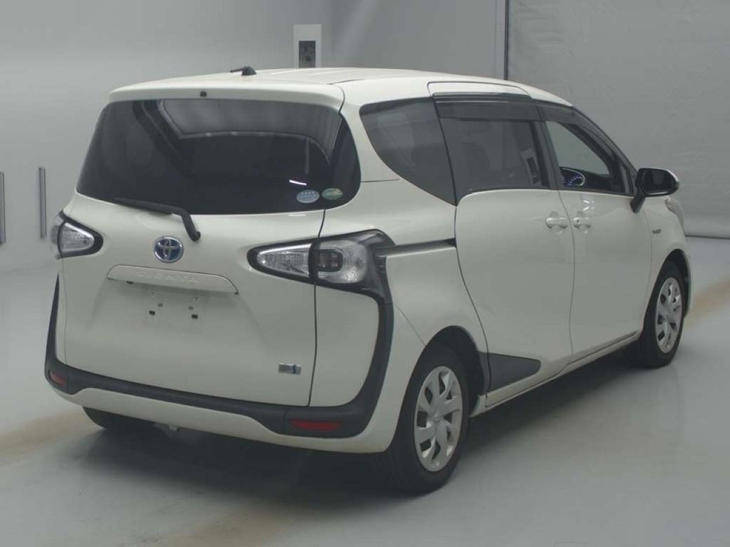 2017 Toyota Sienta