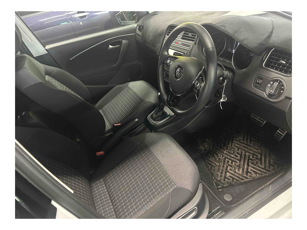 2015 Volkswagen Polo