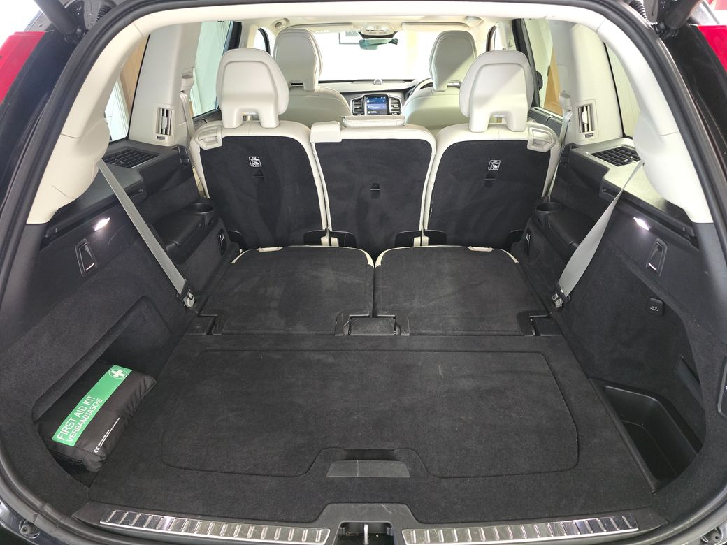 2023 Volvo XC90