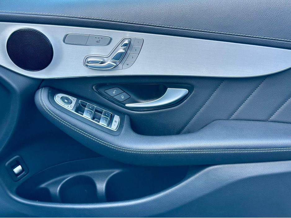 2022 Mercedes-Benz GLC Class